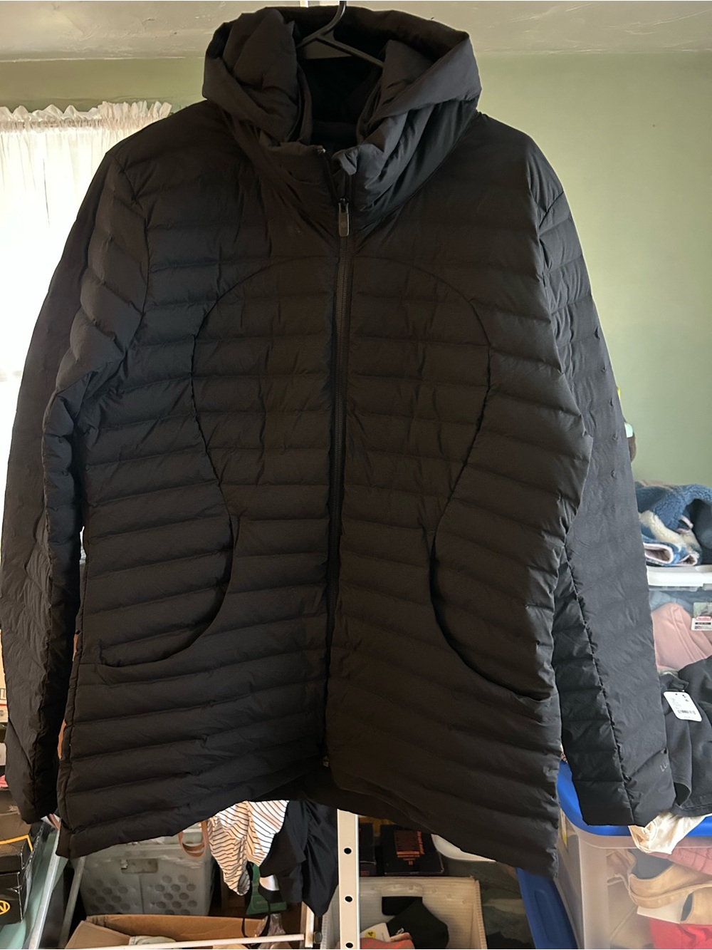 lululemon Pack it Down Jacket in Black